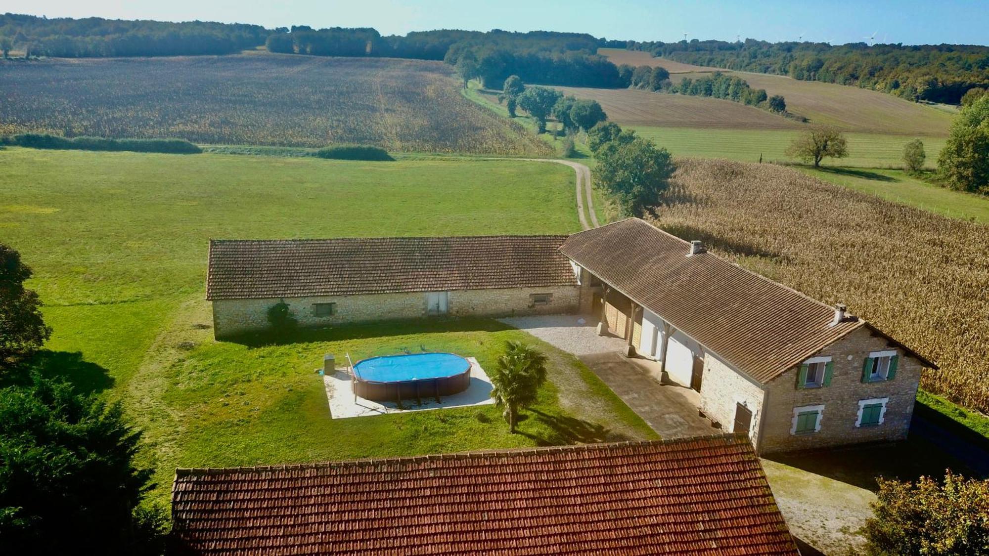 The Charming Private Farmhouse At La Grenouillere Puyreaux Exterior photo